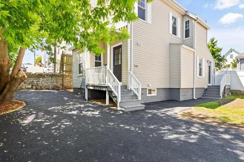 16 Exchange St, Gloucester, MA 01930 photo 2