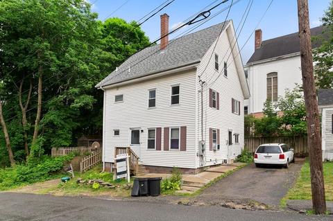 3 Clark St, Amesbury, MA 01913 photo 1