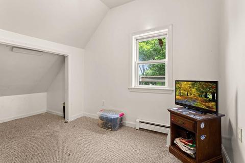 3 Clark St, Amesbury, MA 01913 photo 9