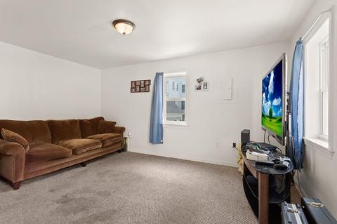 3 Clark St, Amesbury, MA 01913 photo 8