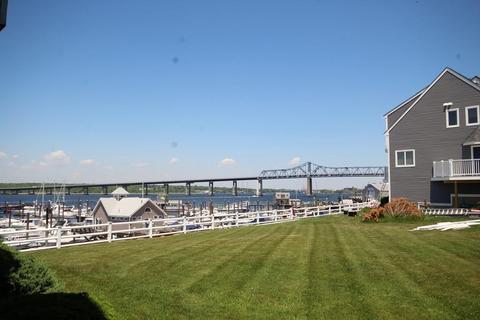 700 Shore Dr #802, Fall River, MA 02721 photo 4