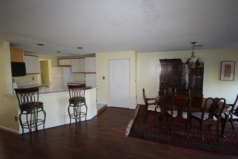 700 Shore Dr #802, Fall River, MA 02721 photo 9