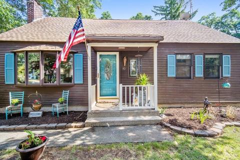 43 Emmet St, Springfield, MA 01119 photo 1