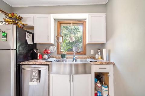 43 Emmet St, Springfield, MA 01119 photo 10