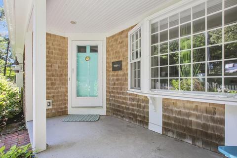 438 Main St, Barnstable, MA 02655 photo 2