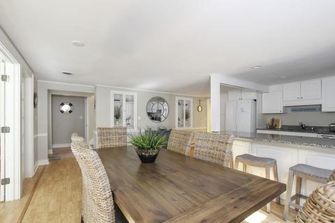 438 Main St, Barnstable, MA 02655 photo 7