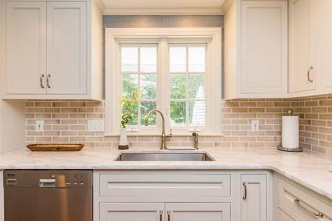 8 Sumner Rd, Wellesley, MA 02481 photo 10