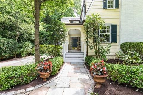 8 Sumner Rd, Wellesley, MA 02481 photo 3