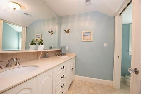 8 Sumner Rd, Wellesley, MA 02481 photo 32