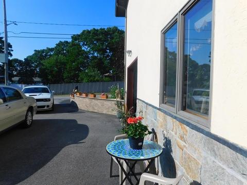 523 Wood St, Fall River, MA 02721 photo 4