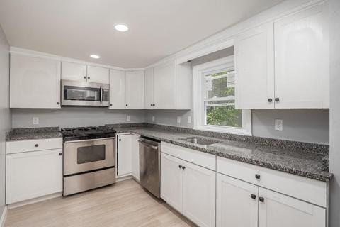 235 Appleton St, Lowell, MA 01852 photo 2