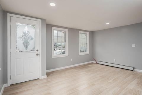235 Appleton St, Lowell, MA 01852 photo 7