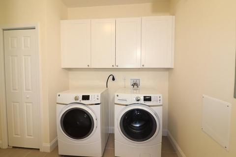 533 Summer Ave #2, Reading, MA 01867 photo 11