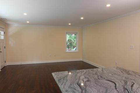 533 Summer Ave #2, Reading, MA 01867 photo 5