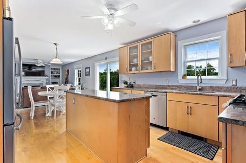 438 Wethersfield St, Rowley, MA 01969 photo 6