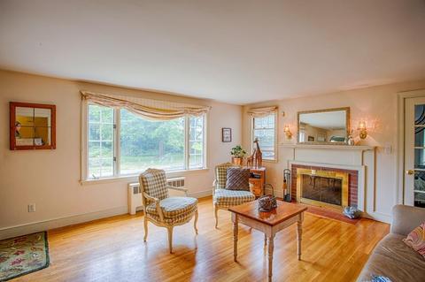 92 Evans Rd, Marblehead, MA 01945 photo 5