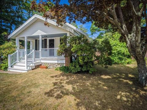 46 Swifts Beach Rd, Wareham, MA 02571 photo 1