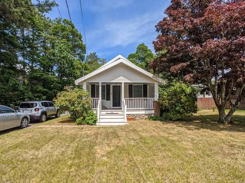 46 Swifts Beach Rd, Wareham, MA 02571 photo 2