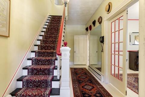 124 Walnut St, Dedham, MA 02026 photo 5