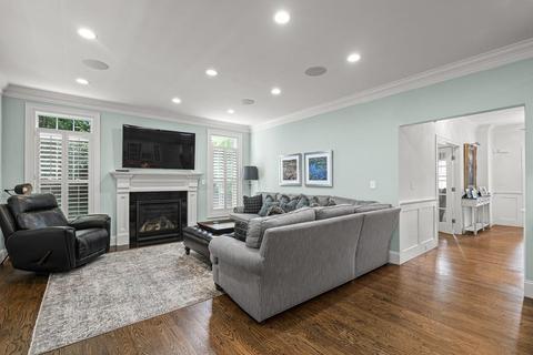 19 Shadow Ln, Wellesley, MA 02482 photo 16