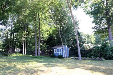 39 Albee St, Springfield, MA 01129 photo 2