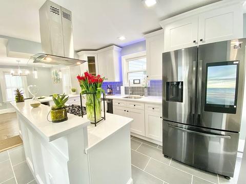 22 Oakdale Ave, Dedham, MA 02026 photo 1
