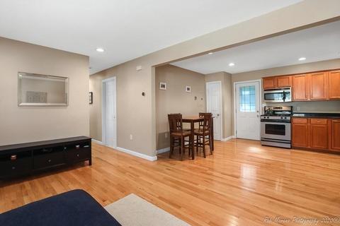 8 Juniper Ln, Georgetown, MA 01833 photo 7