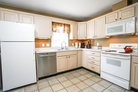 86 Killdeer Rd, Webster, MA 01570 photo 2