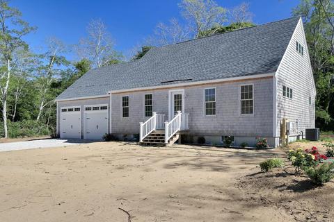55 Rolling Ln, Eastham, MA 02642 photo 2