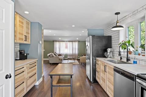 12 Main St, Mendon, MA 01756 photo 4