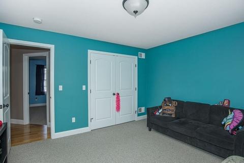 273 Bowen St, Fall River, MA 02724 photo 17