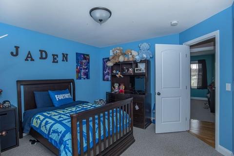 273 Bowen St, Fall River, MA 02724 photo 18