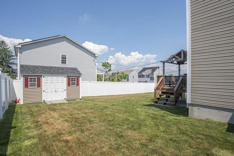 273 Bowen St, Fall River, MA 02724 photo 29