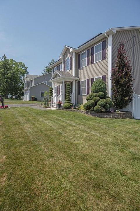 273 Bowen St, Fall River, MA 02724 photo 5