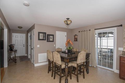 273 Bowen St, Fall River, MA 02724 photo 10