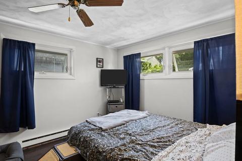 1748 Bay St, Fall River, MA 02724 photo 10