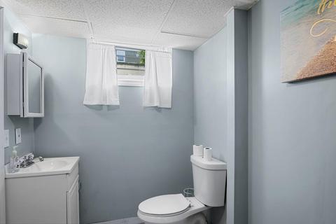 1748 Bay St, Fall River, MA 02724 photo 9