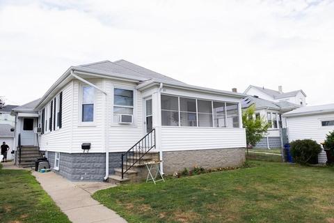 97 Stevens St, Fall River, MA 02721 photo 1