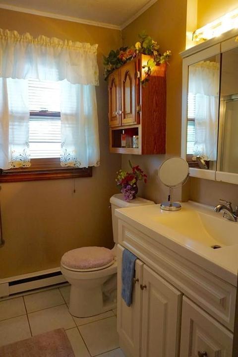 54 J Davis Rd, Charlton, MA 01507 photo 3