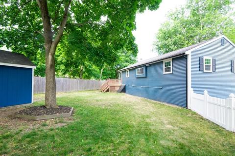 17 Haskell Rd, Pepperell, MA 01463 photo 2