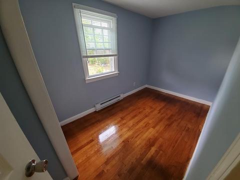 34 Penrose St, Springfield, MA 01109 photo 10