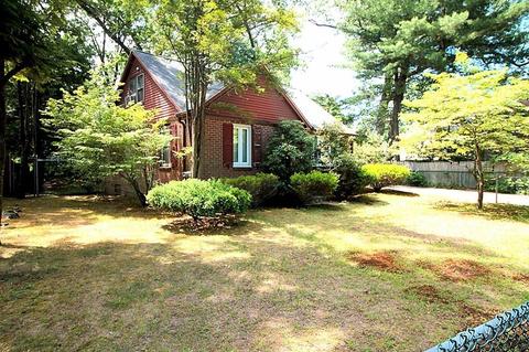 11 Carnarvon Cir, Springfield, MA 01109 photo 38