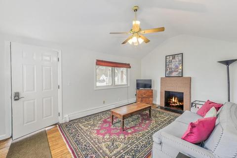 112 Spring St, Barnstable, MA 02601 photo 4