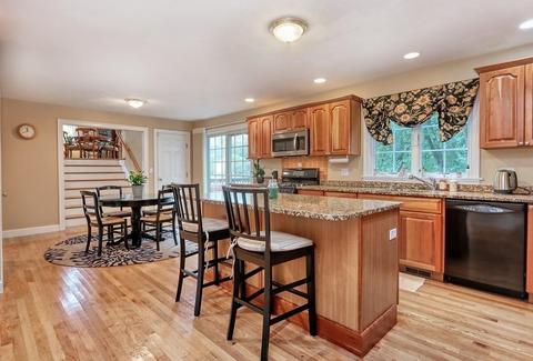 1 Cheever Ave, Saugus, MA 01906 photo 8
