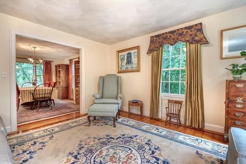 1 Cheever Ave, Saugus, MA 01906 photo 5