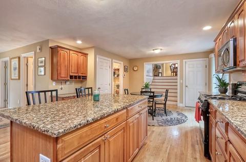 1 Cheever Ave, Saugus, MA 01906 photo 9
