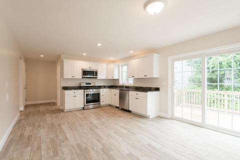 55 Campbell St, Fall River, MA 02723 photo 9