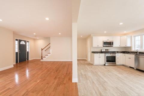 55 Campbell St, Fall River, MA 02723 photo 4