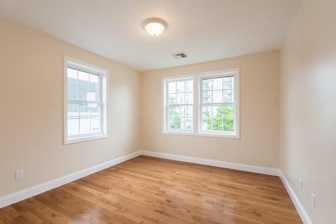 55 Campbell St, Fall River, MA 02723 photo 27
