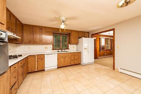 40 Hampton Rd, Sharon, MA 02067 photo 8